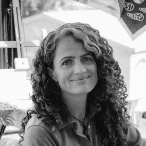 Nadine Hura